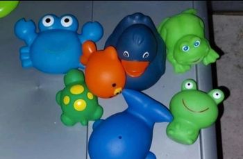 Jouets de bain 
