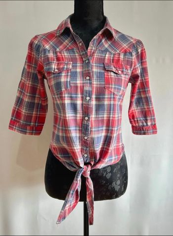 Chemise  nouée manches 3/4 à carreaux rouge et bleu Taille 10 ans