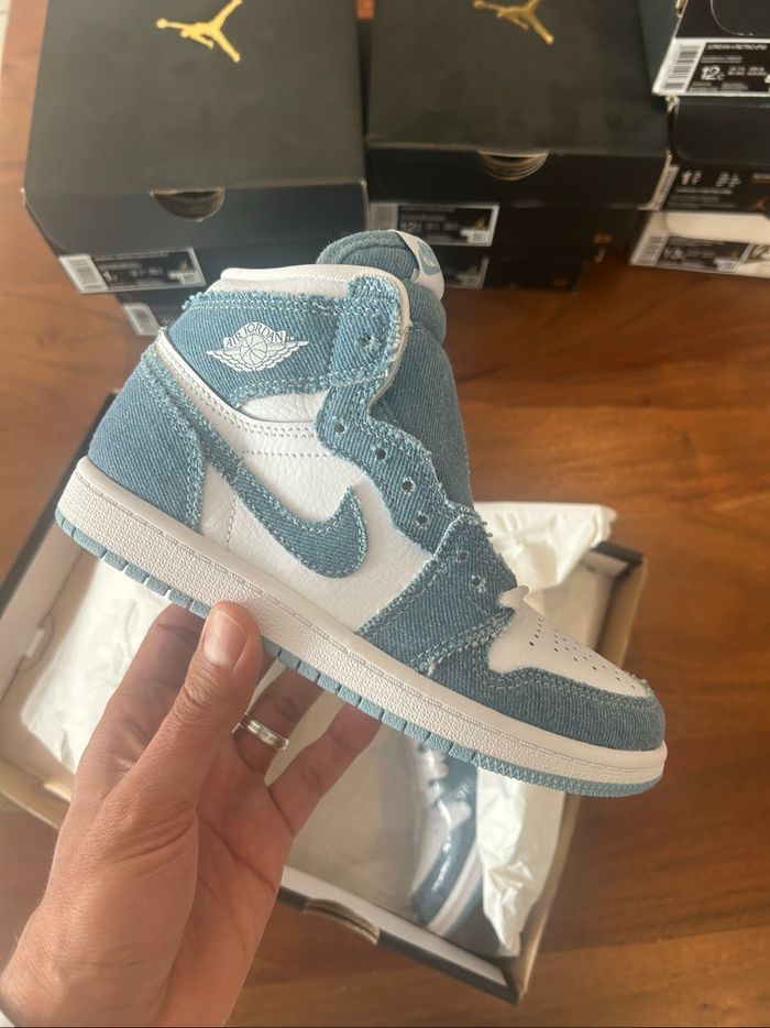 Jordan 1 taille 33 - photo numéro 2