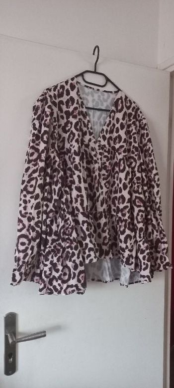 Blouse motif léopard