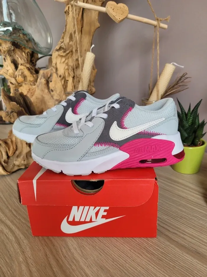 Nike air max pointure 29,5 neuves - photo numéro 5