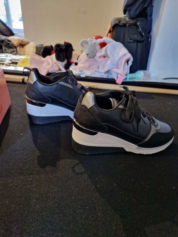 Baskets Divina 38 - photo numéro 3