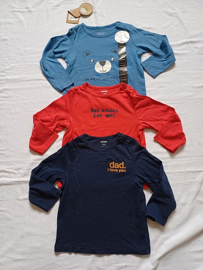 Lot de tee shirts taille 18 mois neuf