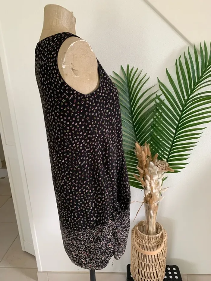 Robe fleurie doublée sans manches femme - photo numéro 4