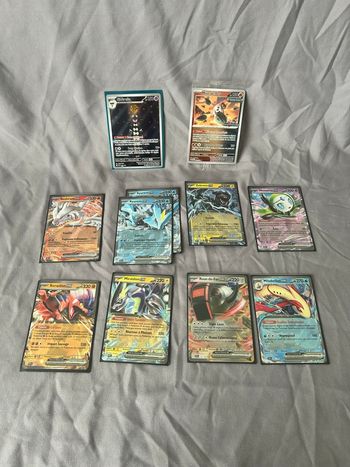 Lot 11 cartes Pokémon divers