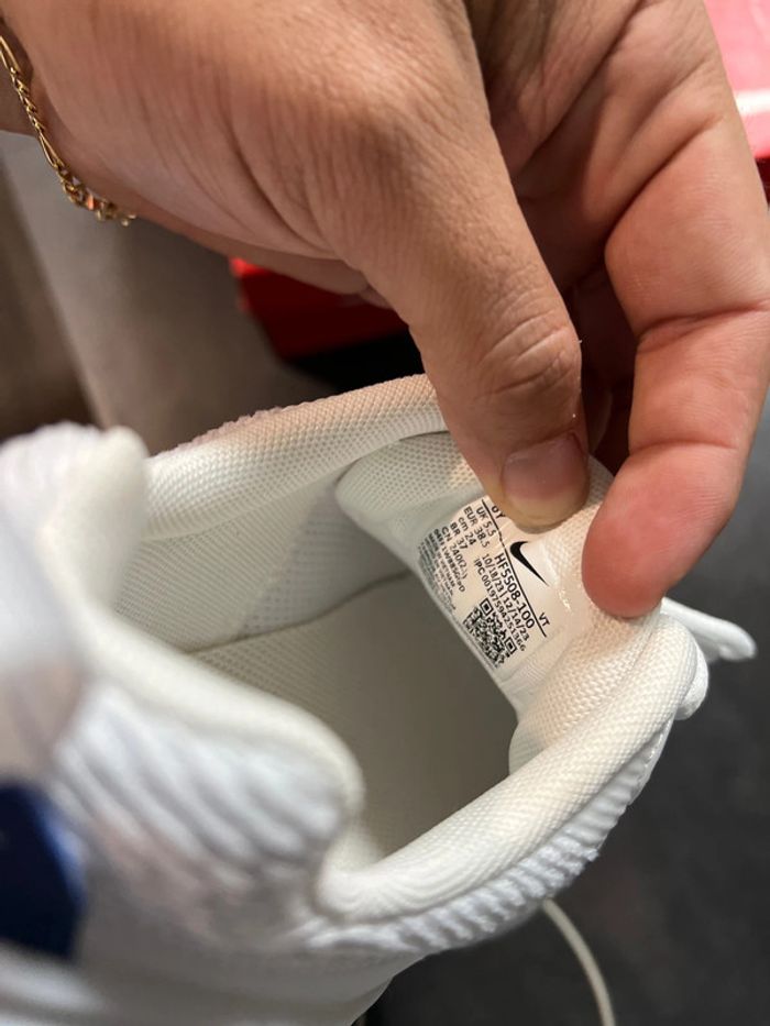 Basket Nike air Max pulse taille 38.5 - photo numéro 5