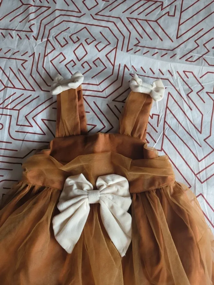 Robe de cérémonie - photo numéro 3