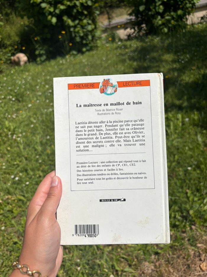 Livre jeunesse – La maîtresse en maillot de bain - photo numéro 2