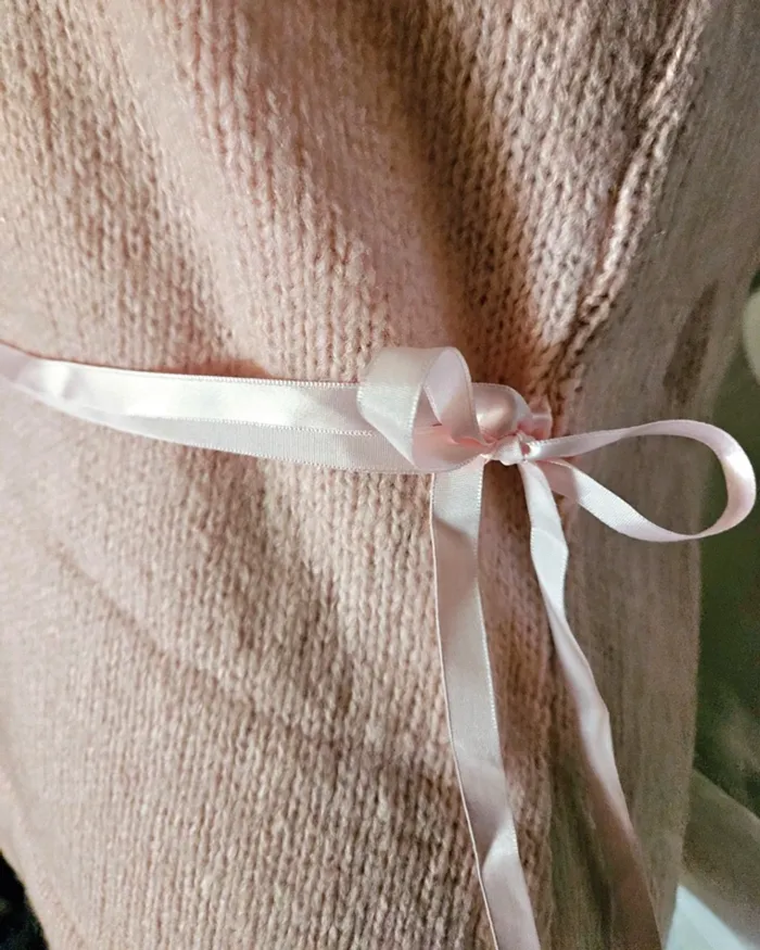 Haut top pull rose ruban dentelle La Redoute Taille 42/44 (40) Neuf - photo numéro 4