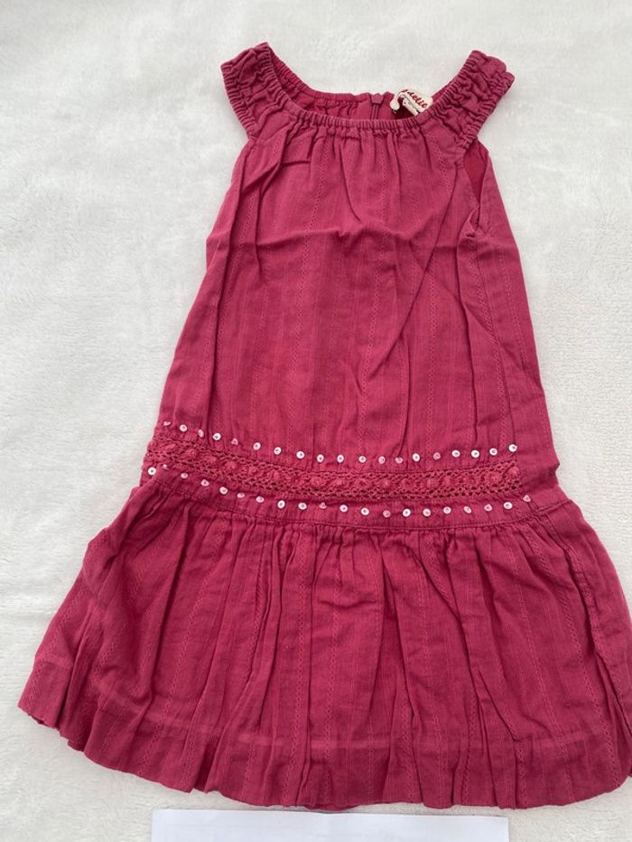 Très belle robe 3 ans - photo numéro 4