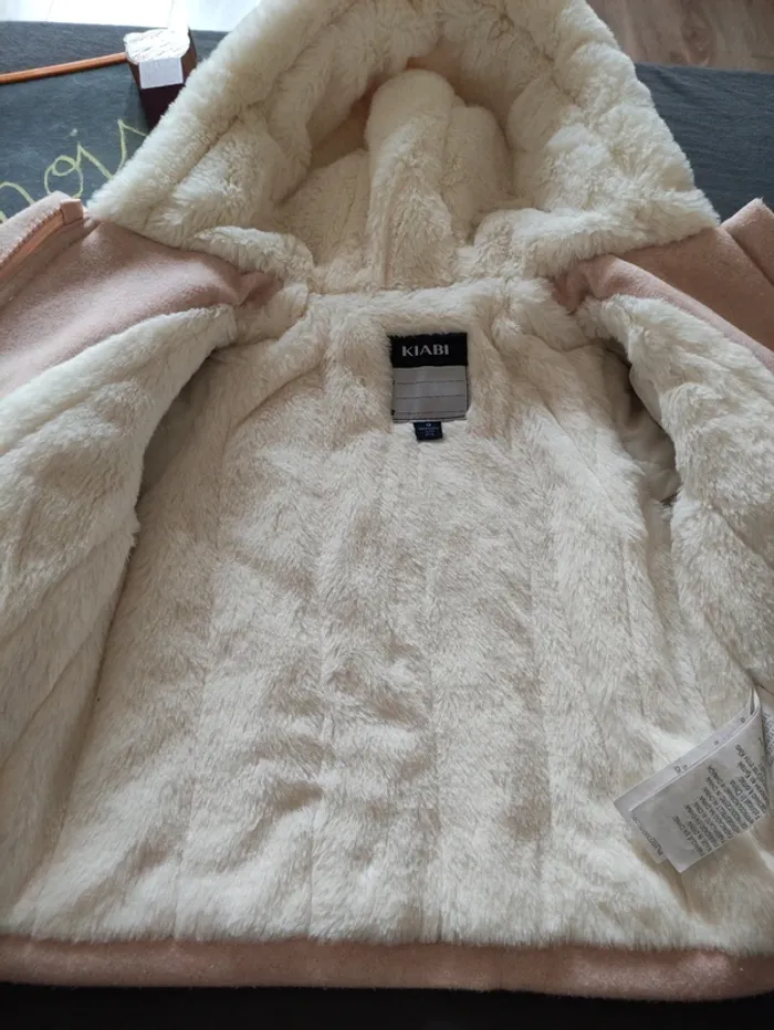 Parka rose pâle à fourrure blanche - photo numéro 5