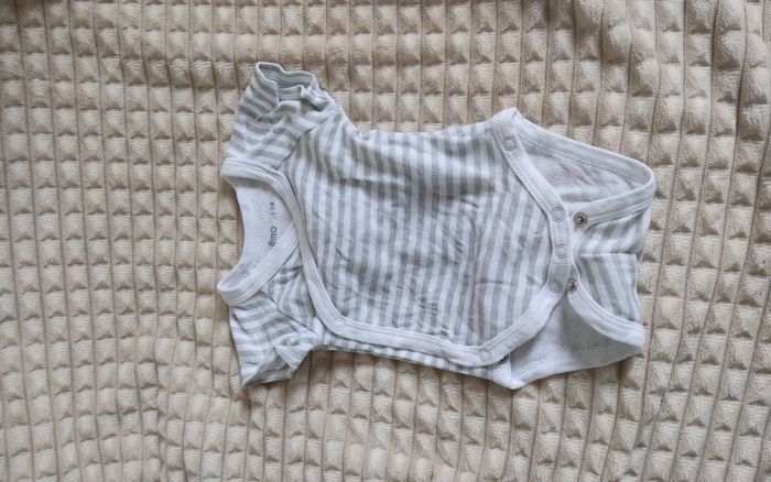 Body croisé rayé manche courte