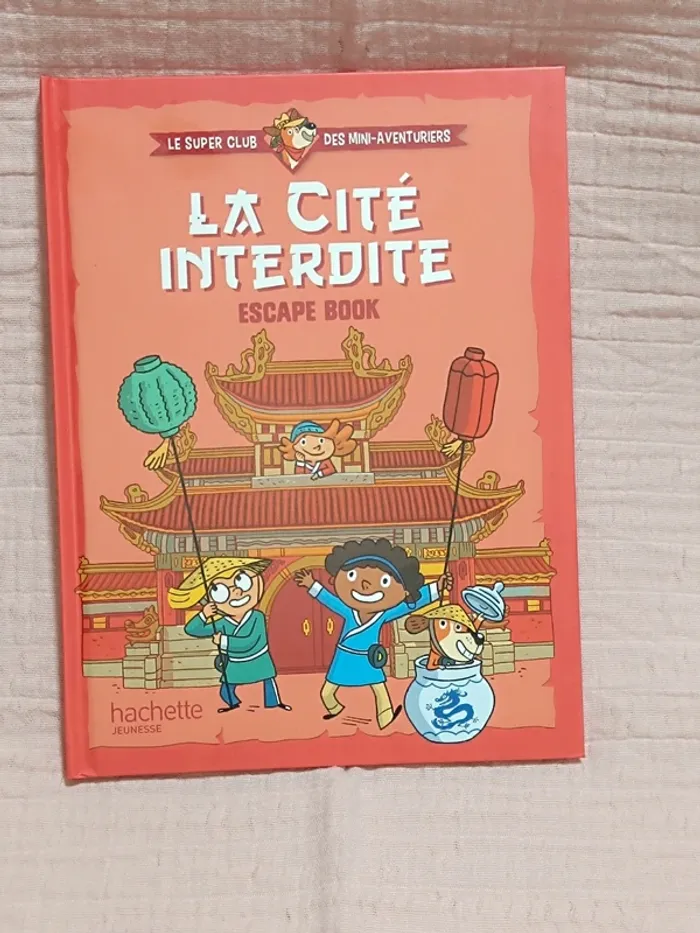 La cité interdite-escape Book🩸