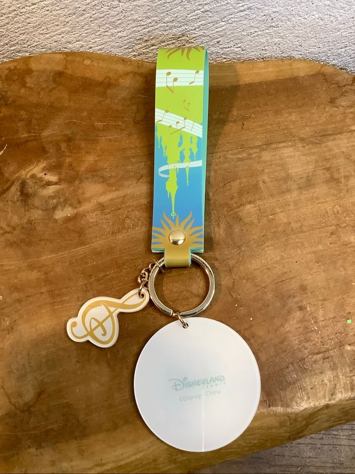 Porte clé Disney musique festival Mickey - photo numéro 4