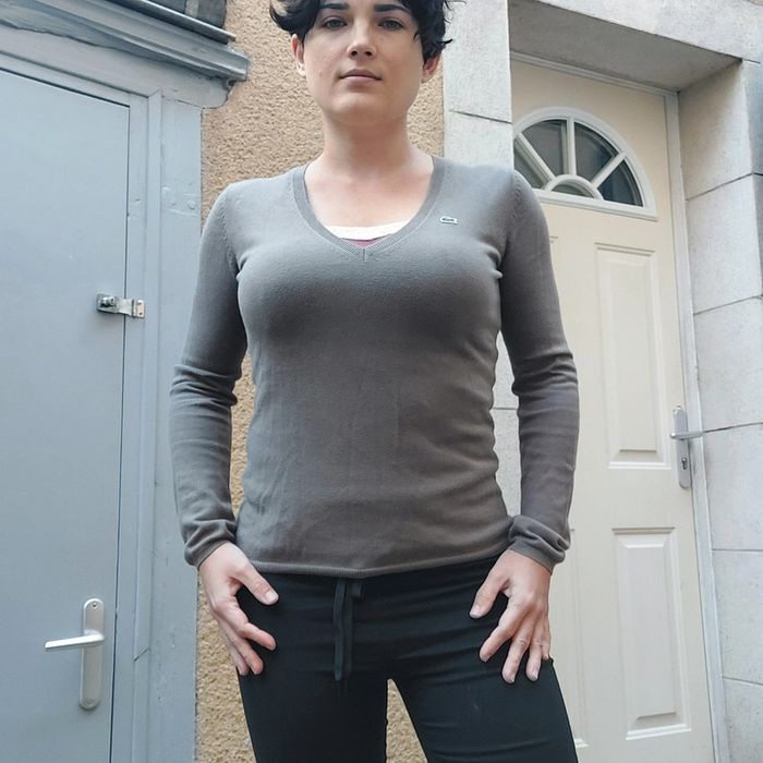 Joli pull Lacoste en S - photo numéro 2