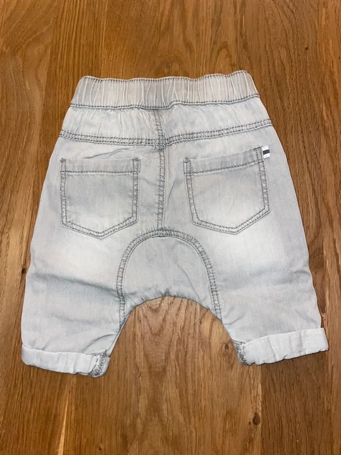 Lot pantalon jean 3 mois - photo numéro 5