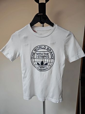 Tee-shirt de la marque Adidas