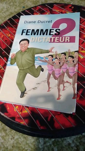 Livre Femmes de dictateur 2
