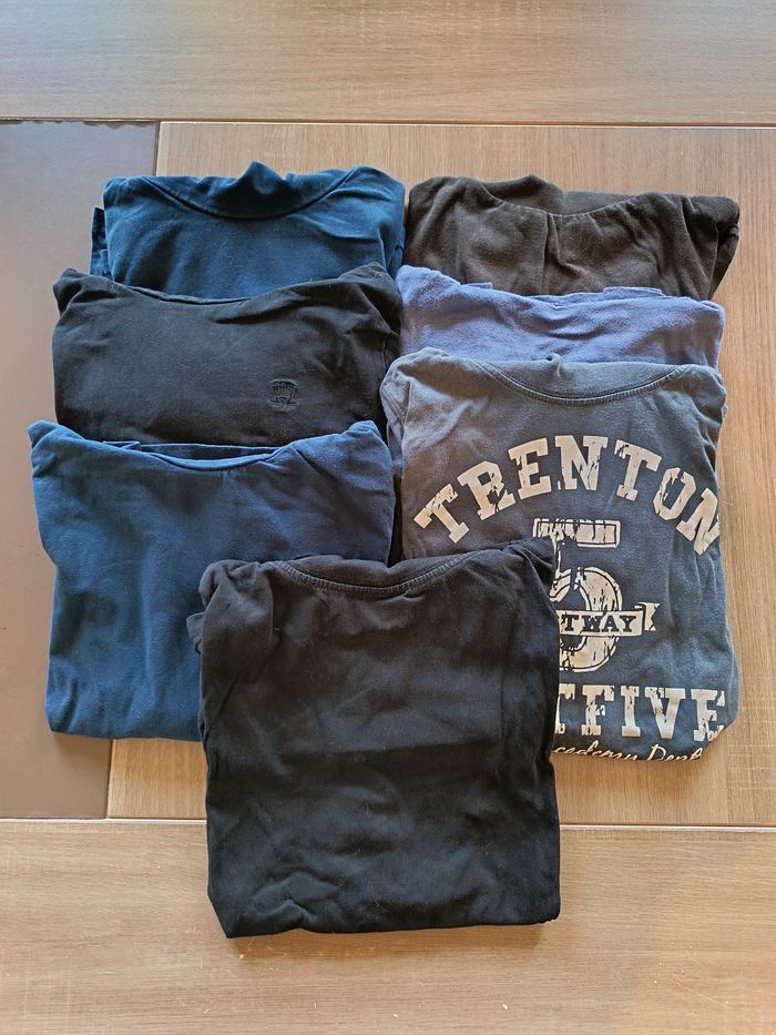 Pulls col roulés taille 8 ans