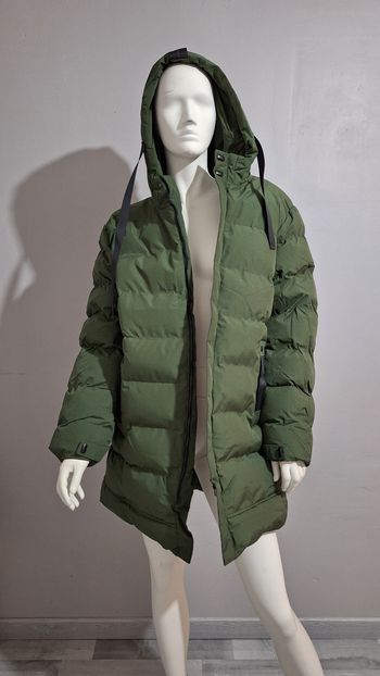 Doudoune taille 2XL neuve