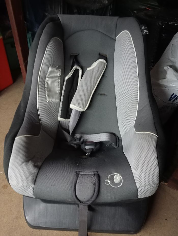 Siège auto bébé