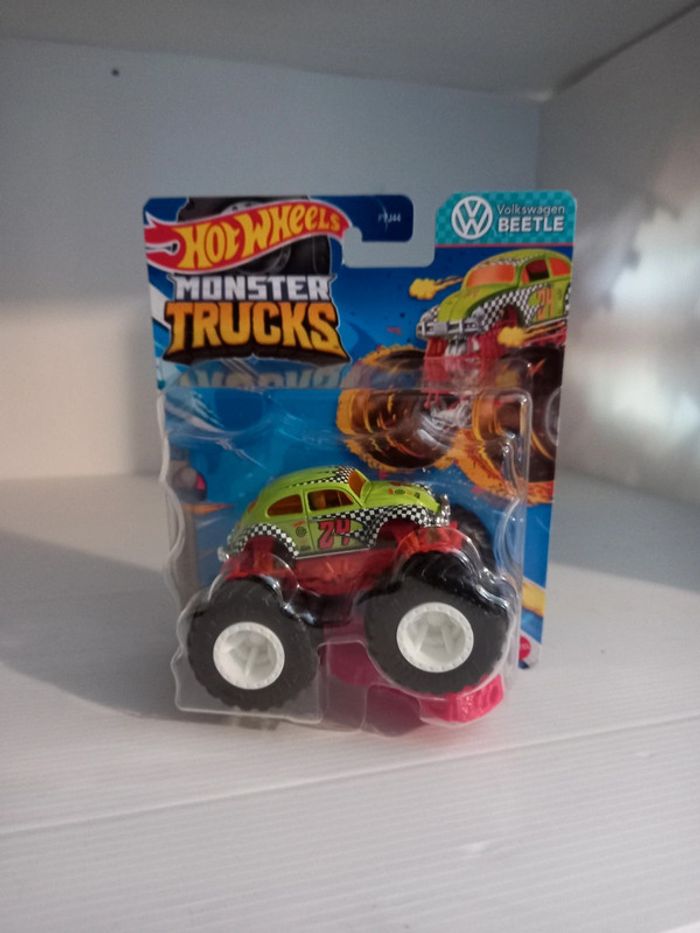 Hotwheel monster truck beetles