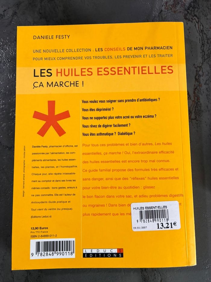 Livre les huiles essentielles ça marche ! - photo numéro 2