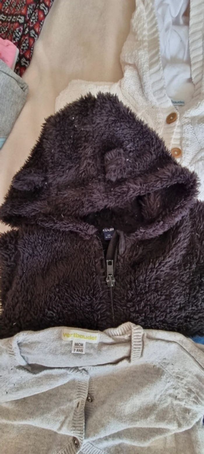 Lot 8 gilets 24mois - photo numéro 4