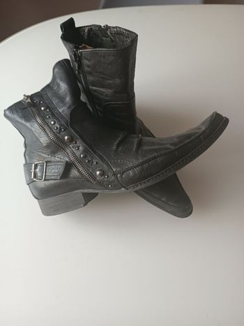 Bottines 100% cuir très bon état