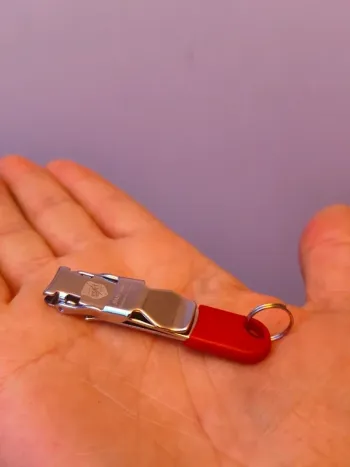 Coupe-Ongles EDC Acier Inox - Ultra-Compact & Précis