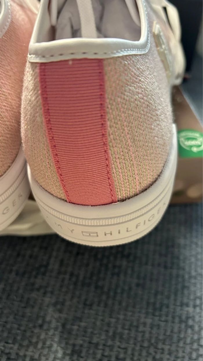 Sneakers - baskets Tommy Hilfiger neufs taille 39 - photo numéro 17