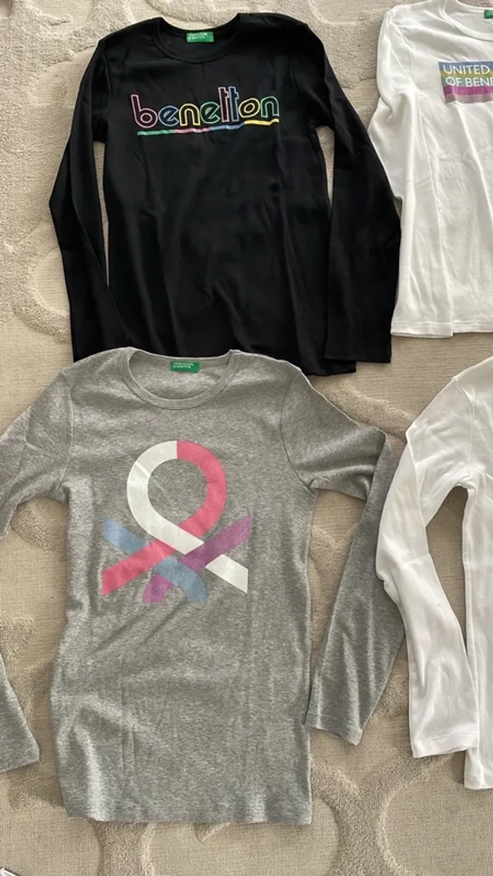 Lot de 4 hauts manches longues Benetton - Fille 10-11 ans (150 cm) - Parfait état ! - photo numéro 2
