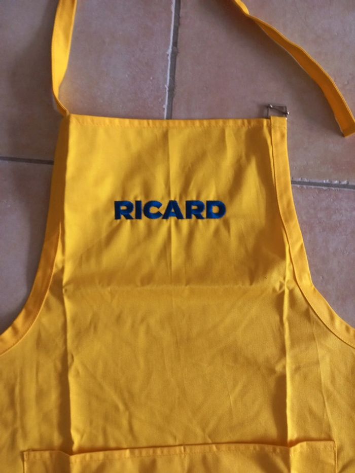 Un Tablier ricard - photo numéro 2