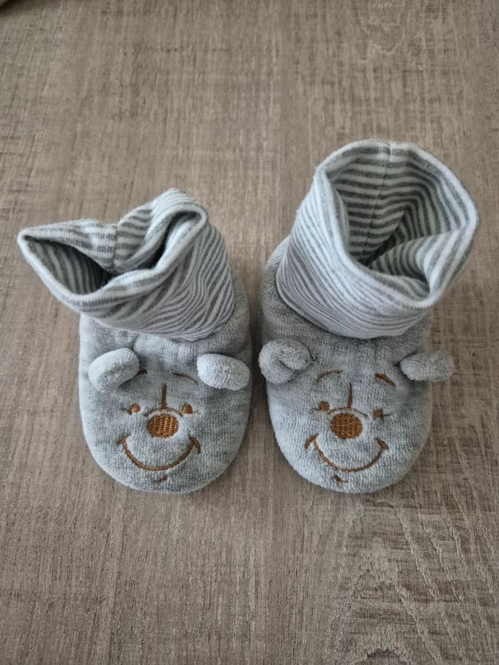 Chaussons winnie l'ourson 3-6 mois