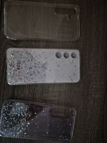 Lot 3 coques neuf samsung S24