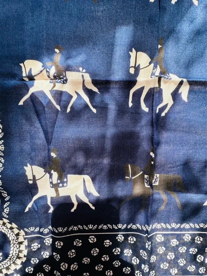 🇯🇵 Foulard Beams Design – Made in Japan - photo numéro 3