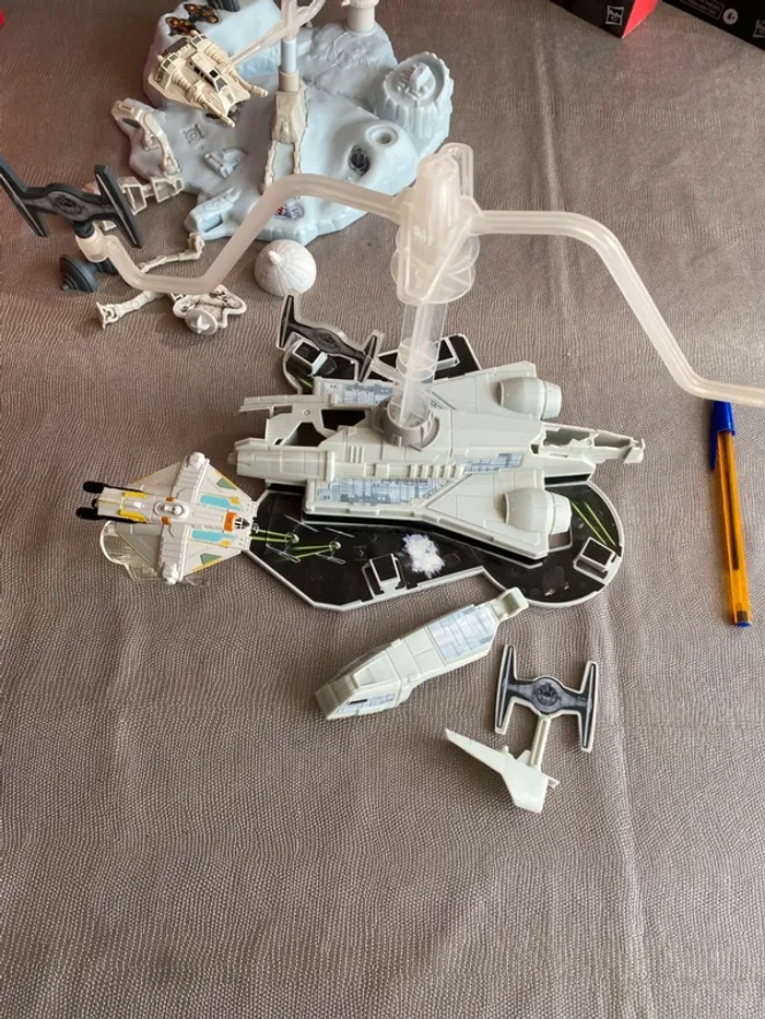 Lot 3 attack sets Star Wars Hotwheels - Hoth + Rebels transport + Tie fighters battle - Mattel 2014 - photo numéro 5