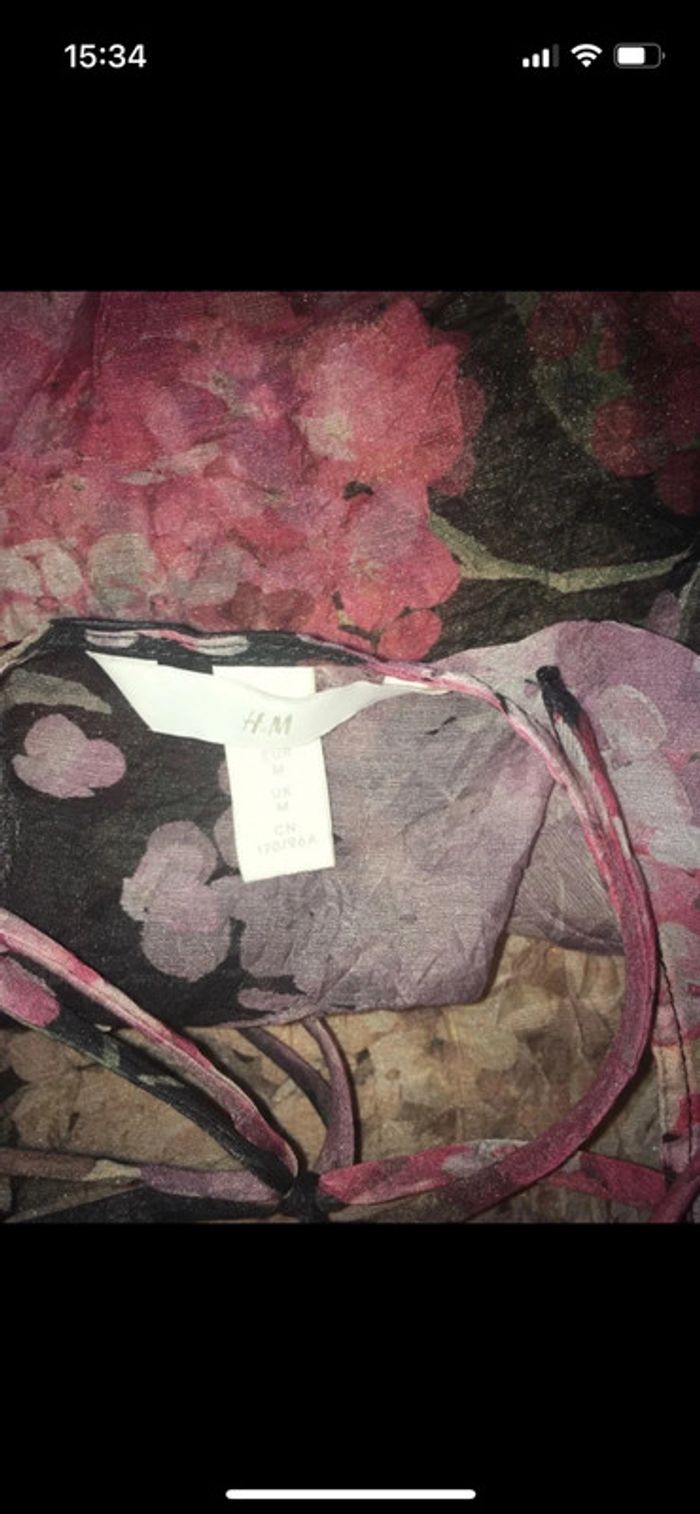 Belle blouse fleurie très bon état h&m M - photo numéro 4