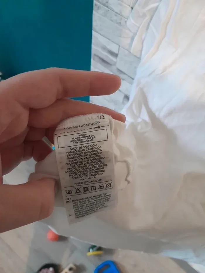 T-shirt adidas manche courte - Très bon état - Taille 38 - photo numéro 6