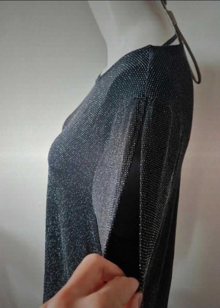 Superbe Tee-shirt ouvert sur les épaules M - photo numéro 4