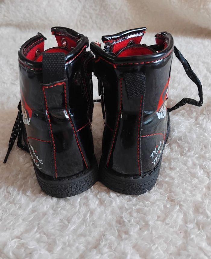 🩰 Jolie bottines/ Bottes Minnie - Pointure 23 - photo numéro 4