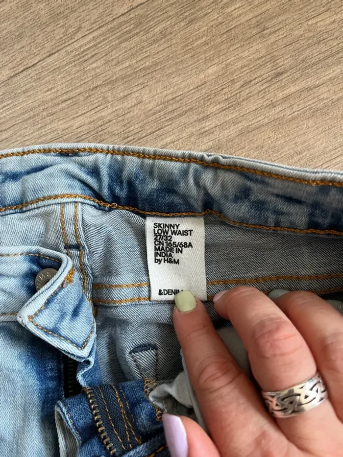 Jean H&M - photo numéro 3