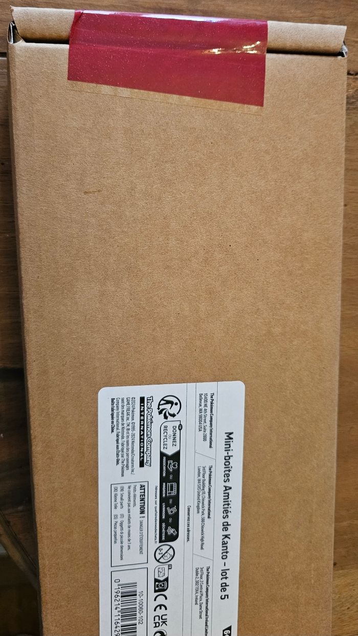 Coffret mini tins Amis de Kanto exclu Amazon - photo numéro 2