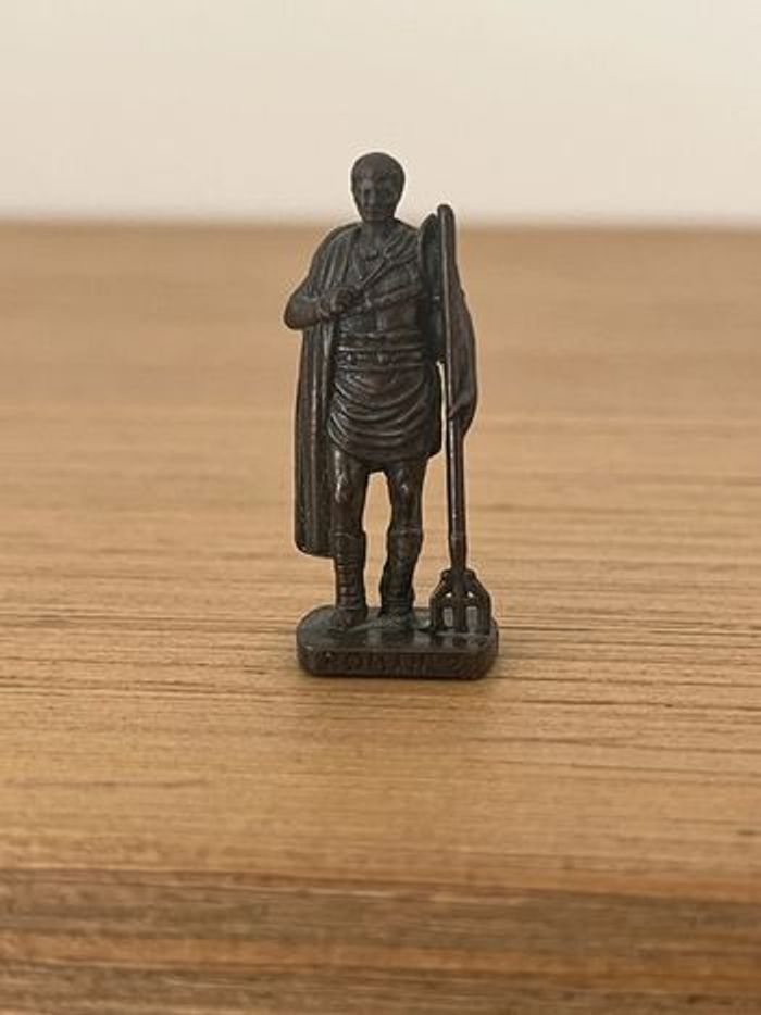 Figurine Métal Kinder scame Roman 2