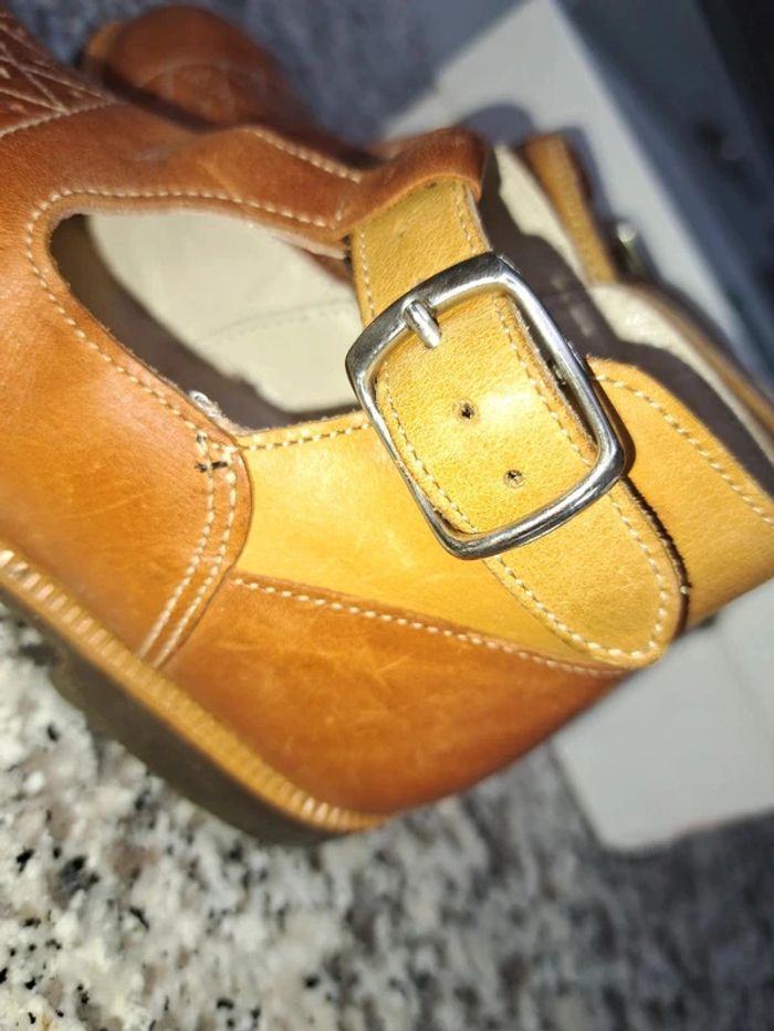 Guma : chaussures en cuir (22) - photo numéro 3