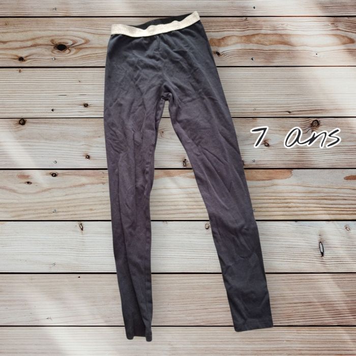 👧 Super legging fille Vertbaudet Taille 7 ans 👧
- photo numéro 1