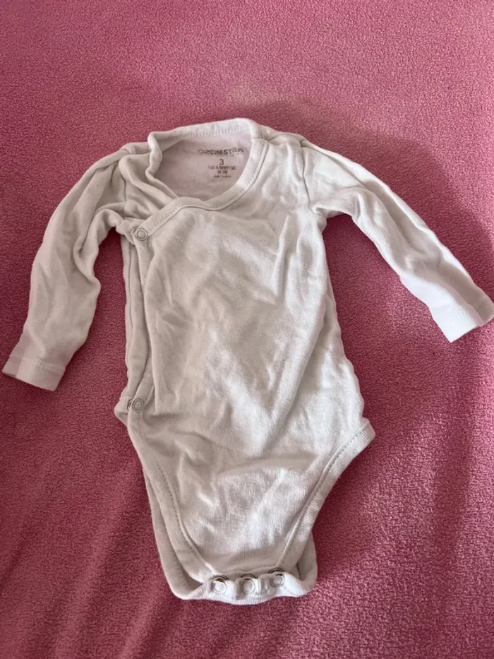 Lot de 11 bodys taille 3 mois - photo numéro 5