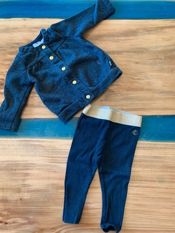 Ensemble petit bateau à paillettes taille 6 mois