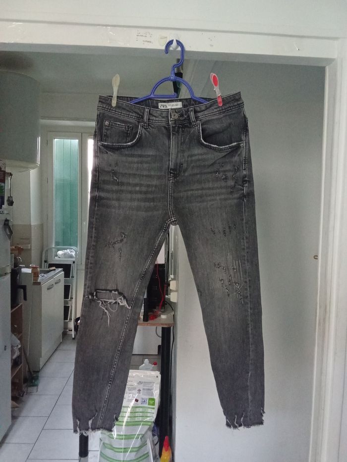 Jean Zara taille 40 très jolie