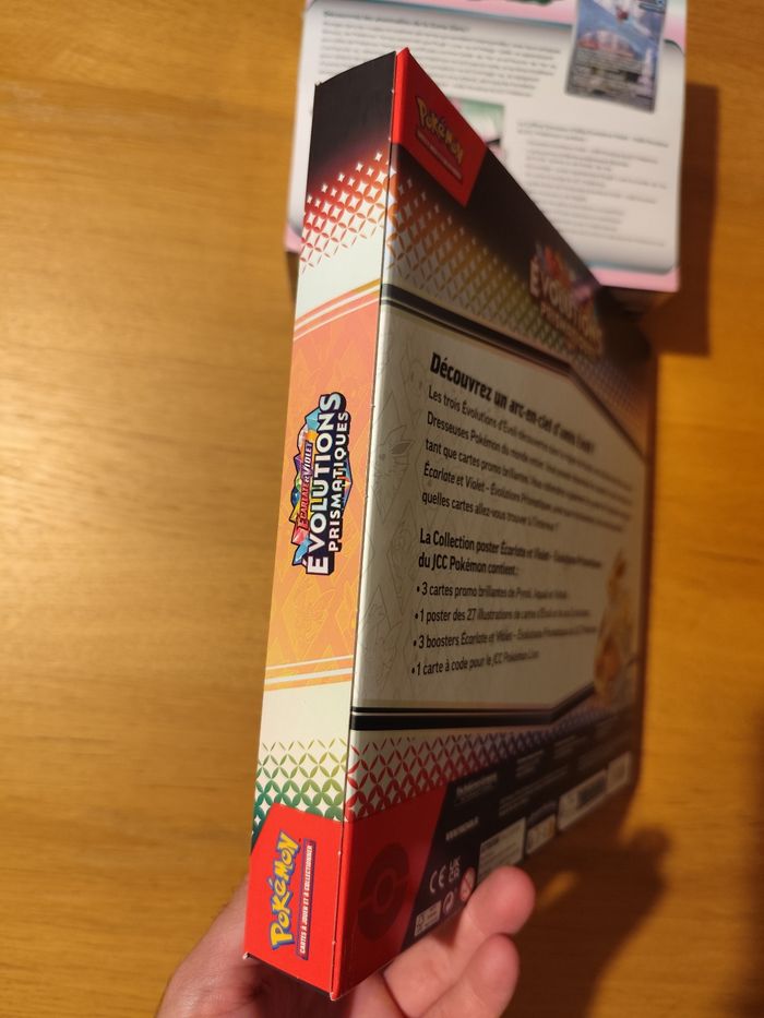 Lot ETB Cartes Pokémon EV4 faille paradoxe Coffret poster Evolutions Prismatiques EV8.5 - photo numéro 3